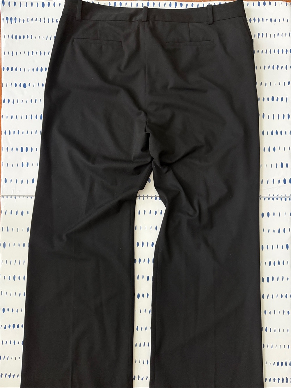 Lauren Ralph Lauren Jacie Wide-Leg Dress Pants in Black - Picture 5 of 5